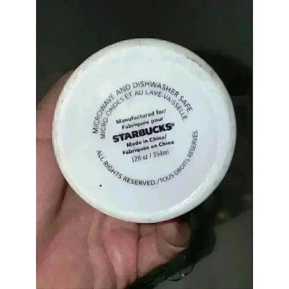 Starbucks Coffee Mug Cup Christmas Holiday 12 oz 345 ml Red Snowflakes - Picture 9 of 9